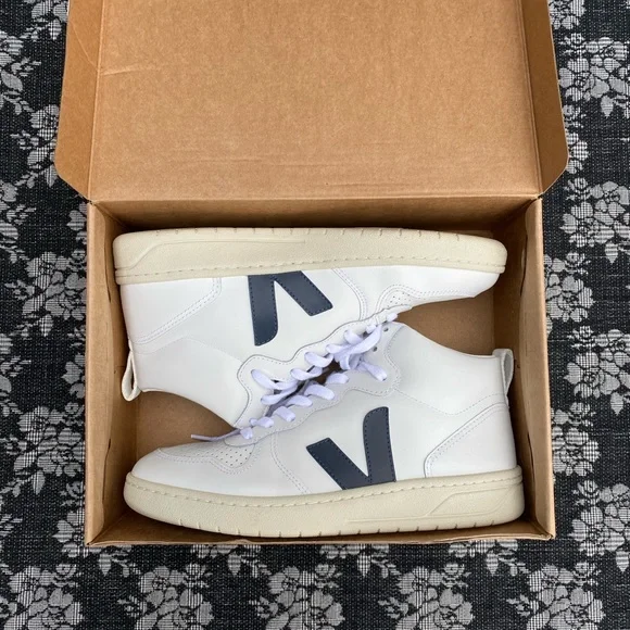 Veja V-15 Leather White Nautico High Top Women's size 9.5 - Picture 13 of 16